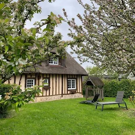 Le Pressoir De Bigard - Chaumiere Normande - 8 Personnes 度假居 *