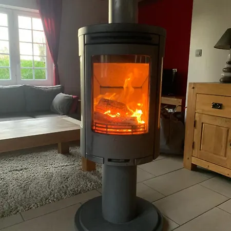 Le Pressoir De Bigard - Chaumiere Normande - 8 Personnes 度假居 *